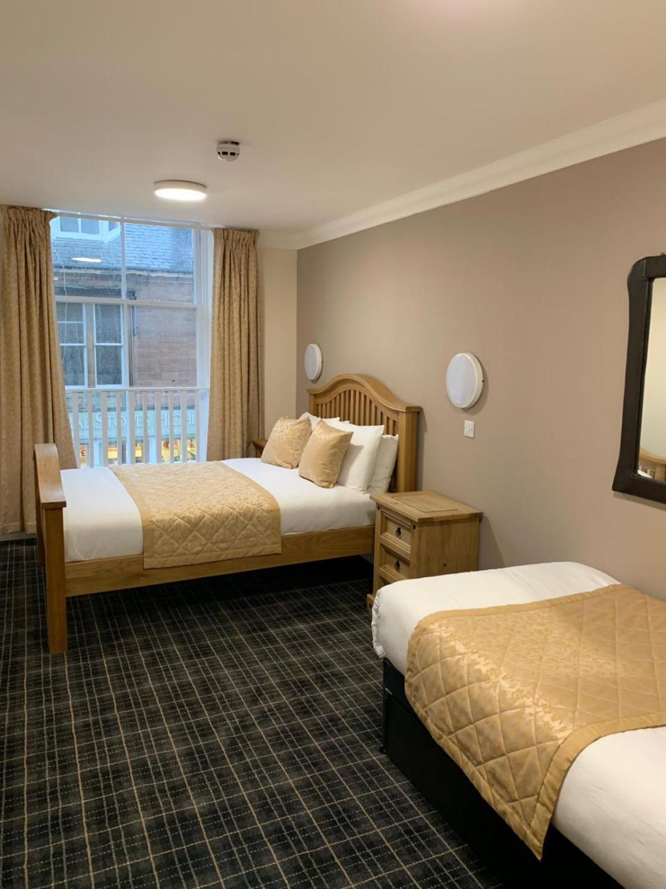 Waverley Inn Lodge Dingwall Exteriér fotografie